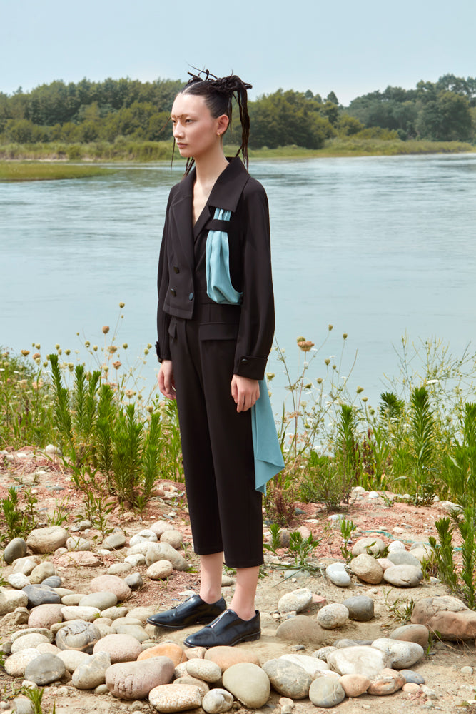JUMPSUIT WITH DETACHABLE SATIN RIBBON