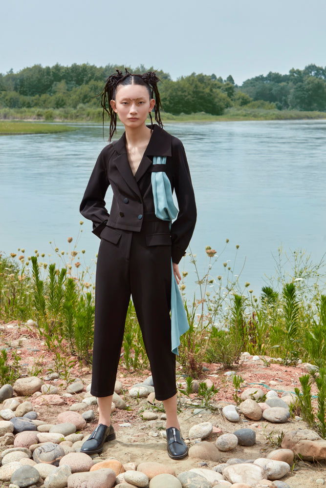 JUMPSUIT WITH DETACHABLE SATIN RIBBON