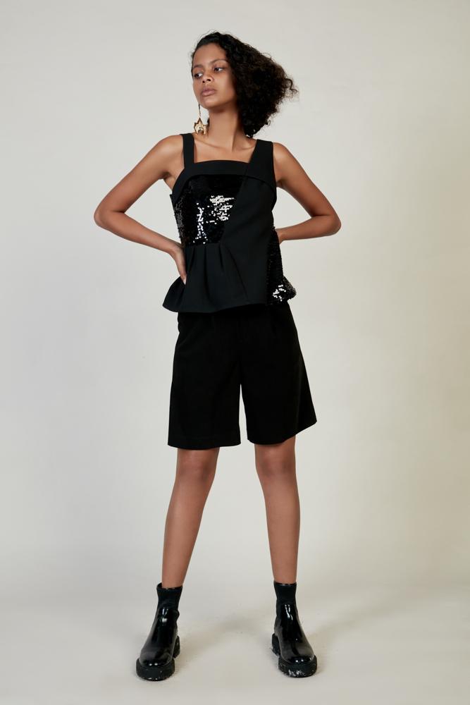 Black Asymmetric Vest - BLANCORE