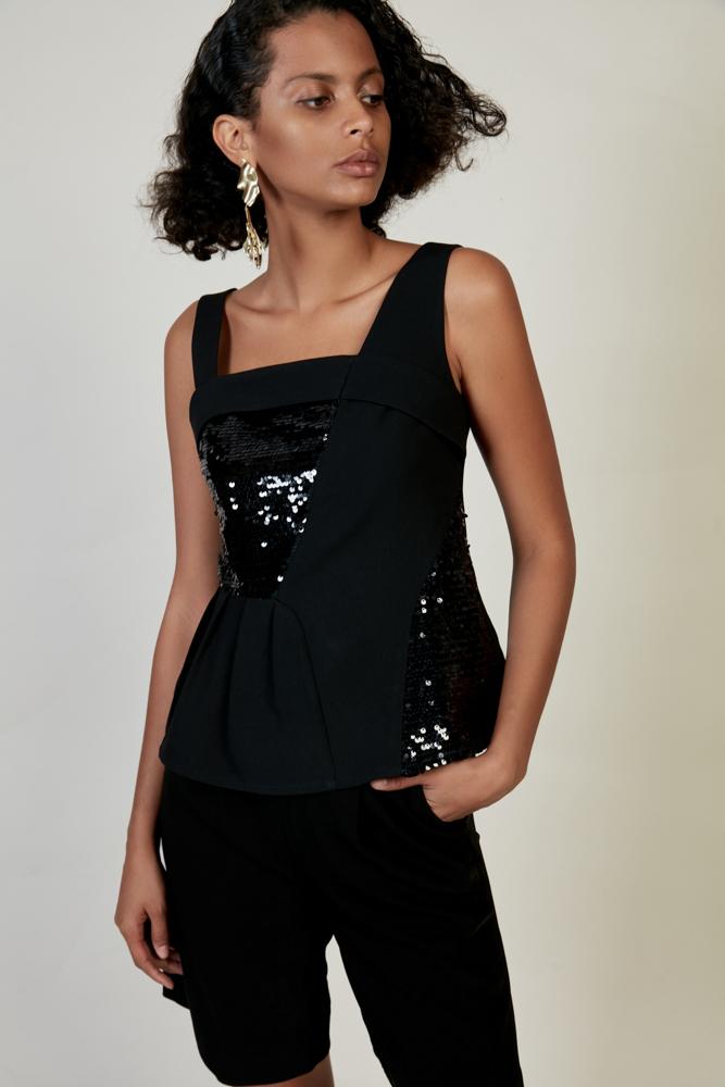 Black Asymmetric Vest - BLANCORE