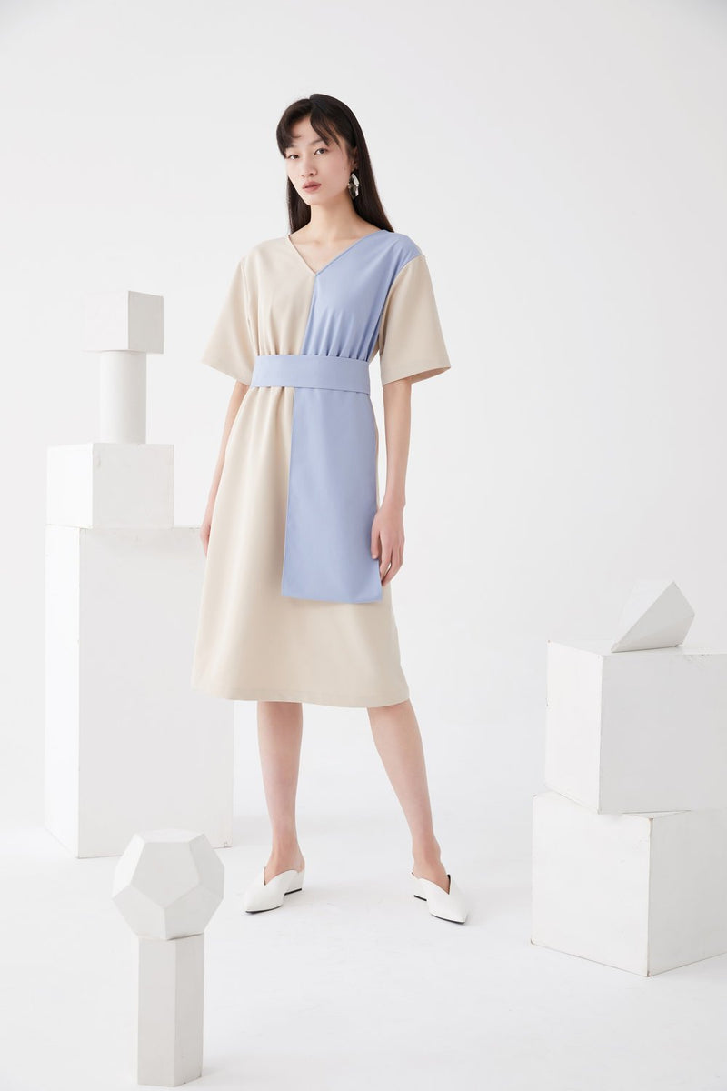 Color Block 3D Fold Dress - BLANCORE