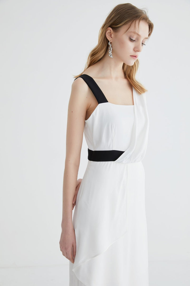 Color Block Dress with Fold Detail - BLANCORE