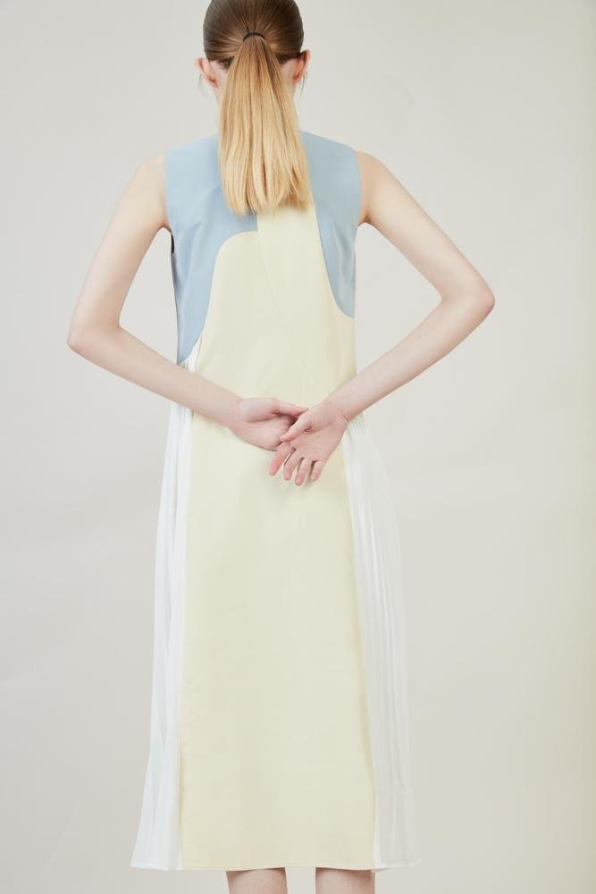 Color Block Dress With Pleats - BLANCORE
