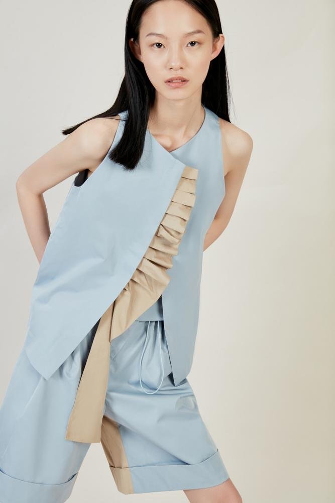 Color Block Vest With Ruffle - BLANCORE