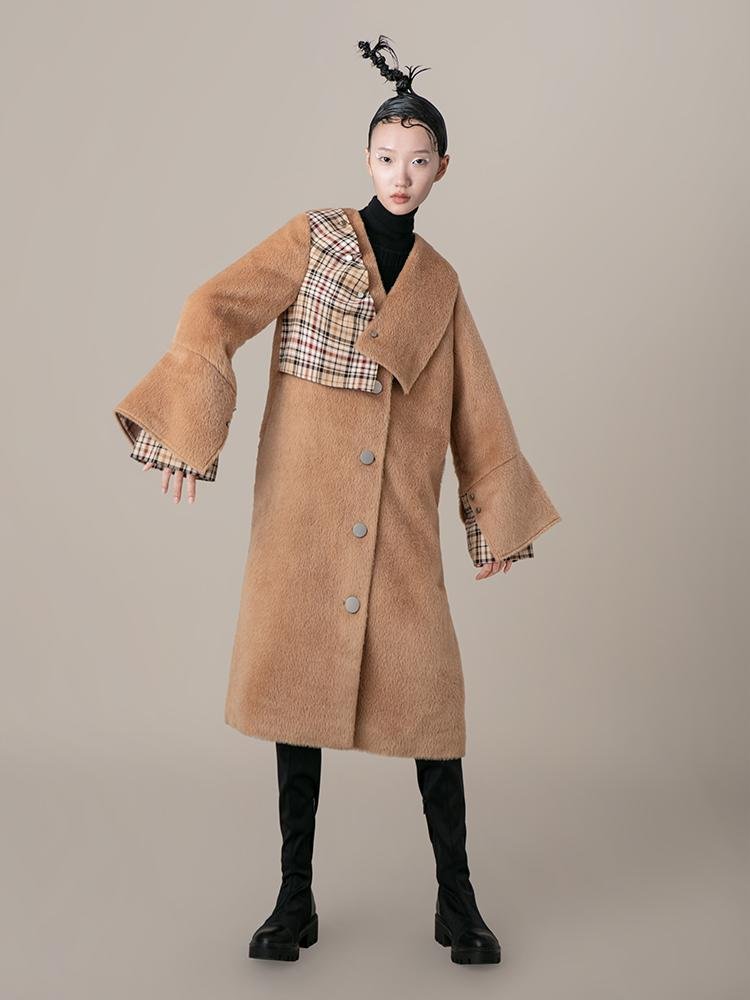 Geometric Paneled Wool Coat - BLANCORE