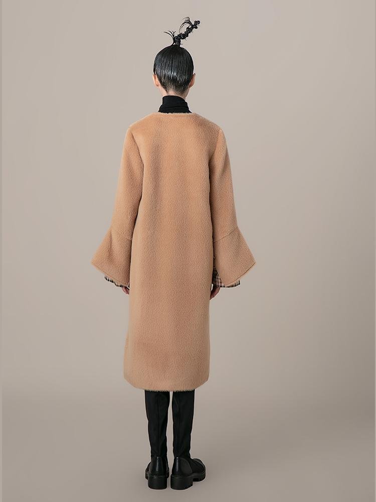 Geometric Paneled Wool Coat - BLANCORE