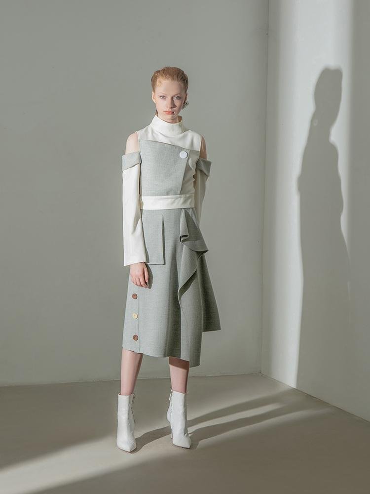 Geometric Standing Collar Top - BLANCORE