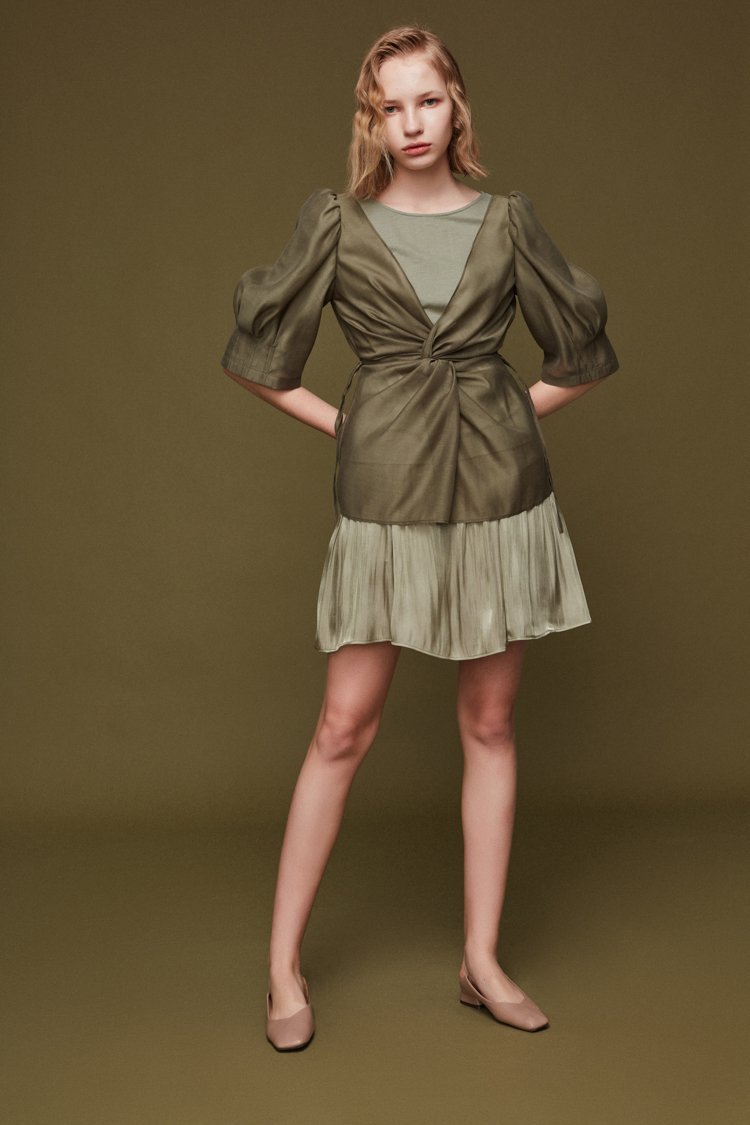 Shorts with Frilled Details - BLANCORE