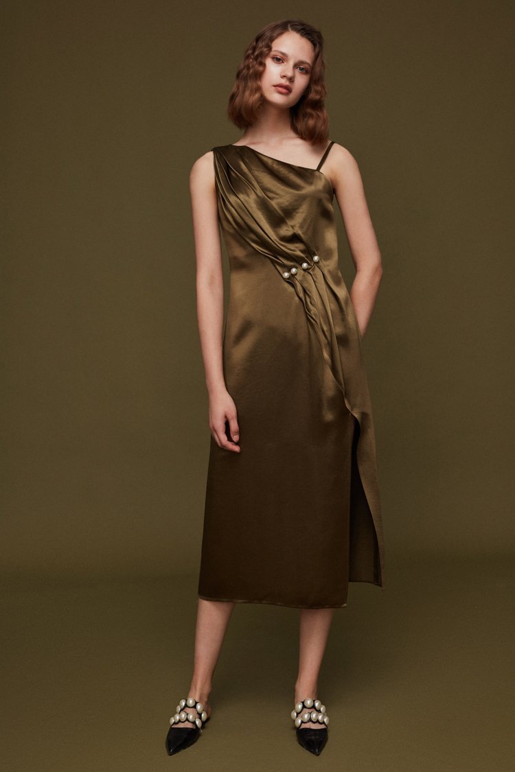 Slip Dress with Pearls - BLANCORE