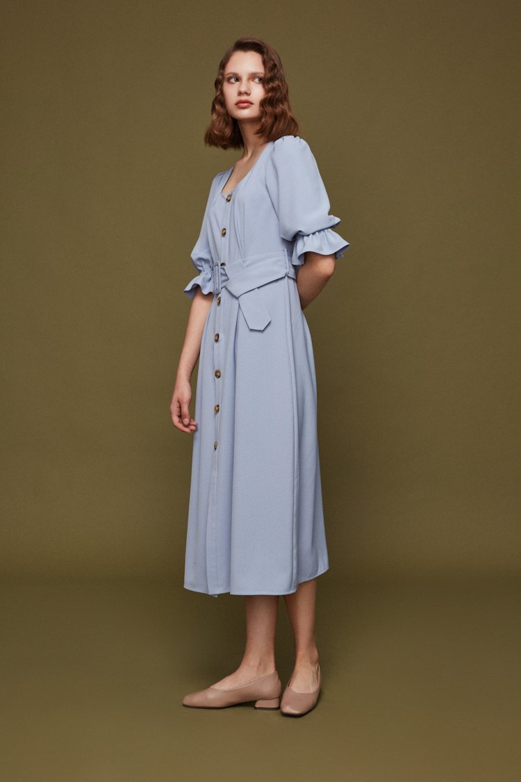 Square Neck Dress with Belt - BLANCORE