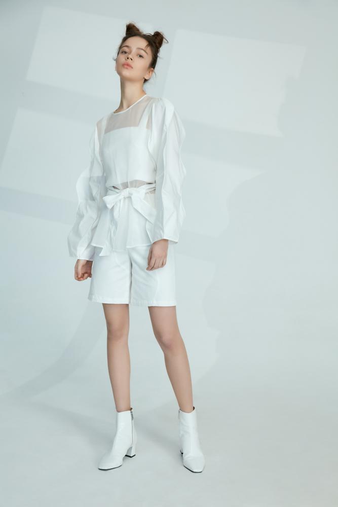 Top With Curve Sleeve - BLANCORE
