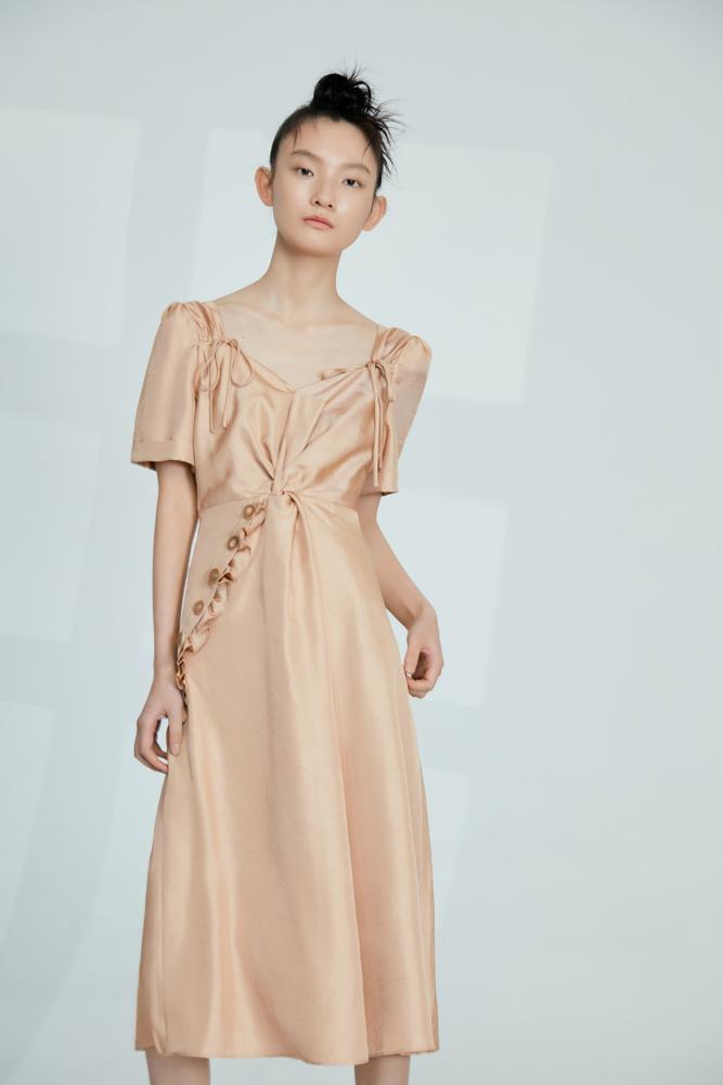 V-neck Dress - BLANCORE